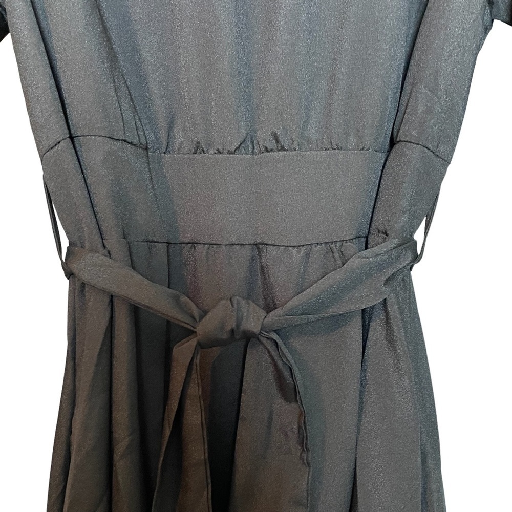 Long Black Maxi Dress with Long Sleeves and Banded Waist - Picture 6 of 15